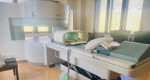  2004-HITACHI AIRIS-1