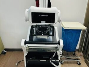 2011 GE Optima XR220AMX Digital Portable X-Ray System